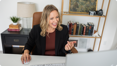 <p>In just 30 minutes, Paige breaks down contracts, insurance, LLCs, trademarks, and more so you are protected and confident.</p>